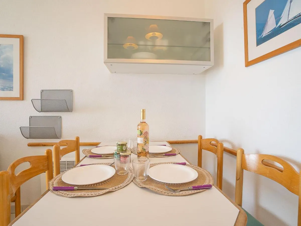 Studio Le Belvedere - R3 221 By Interhome Saint-Raphael  Apartment Saint-Raphael (Var)